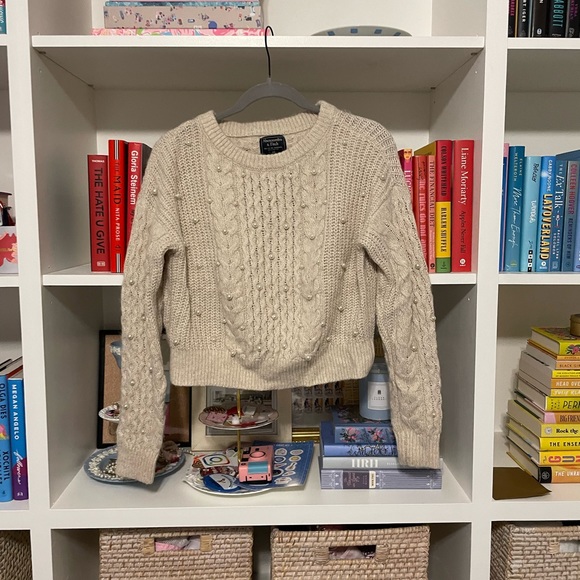 Abercrombie Pearl Cableknit Sweater - Picture 4 of 4